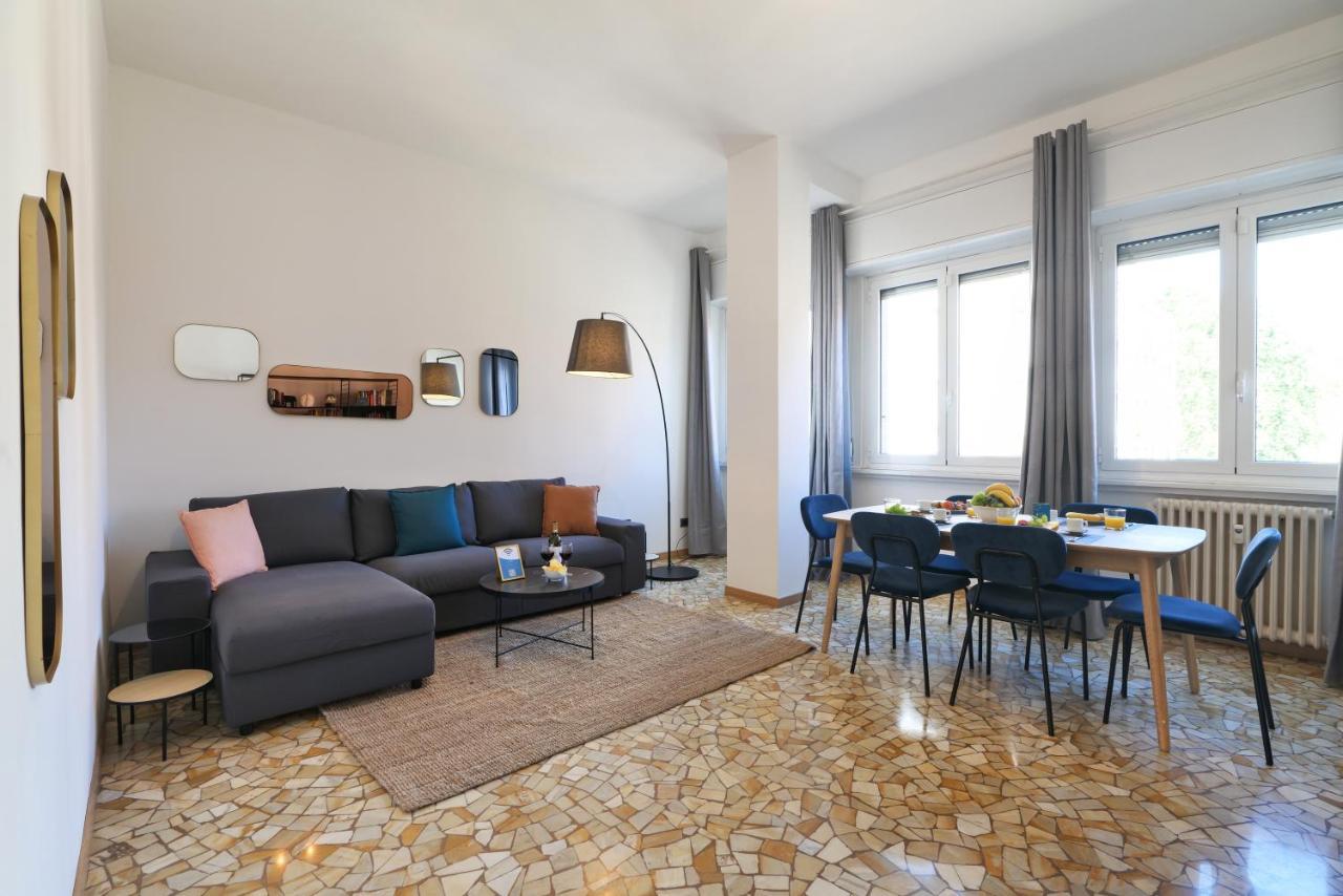 Apartamento Sweett - Fontana Milán Exterior foto